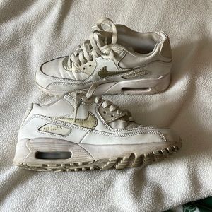 4.5 youth or a womens 6.5